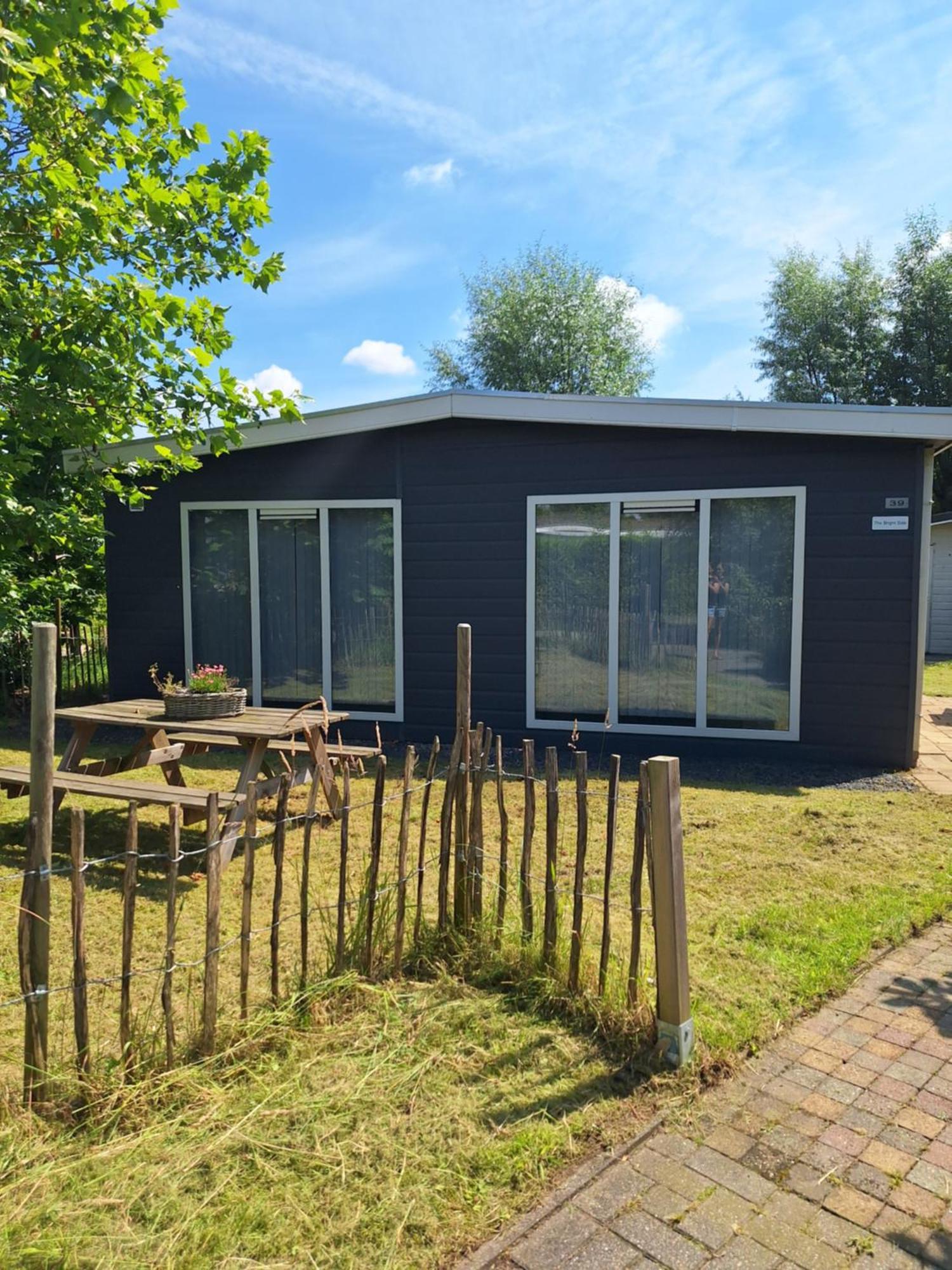 Villa The Bright Side Brabant Molenschot Esterno foto